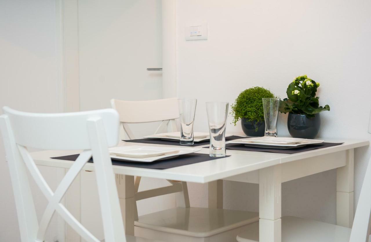 Apartments Hugo สปลิท ภายนอก รูปภาพ