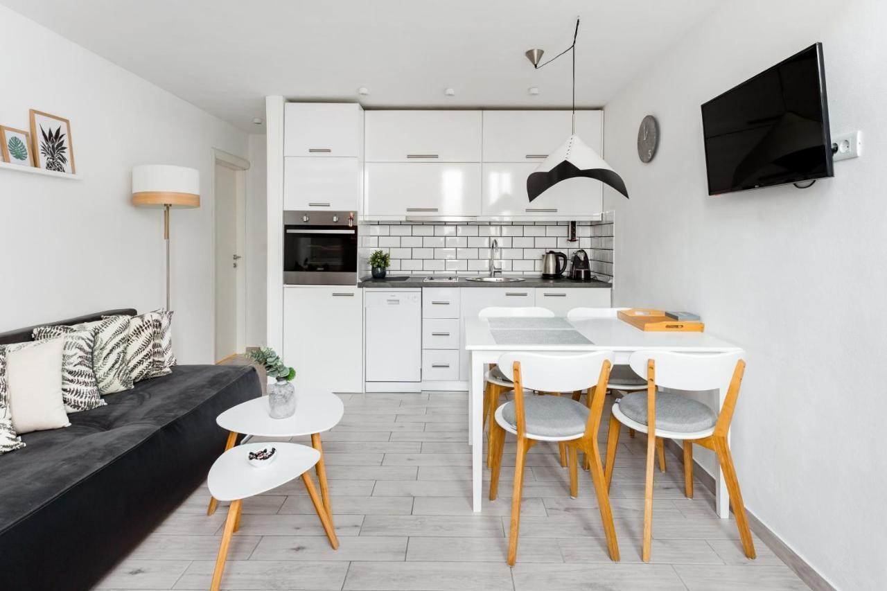 Apartments Hugo สปลิท ภายนอก รูปภาพ
