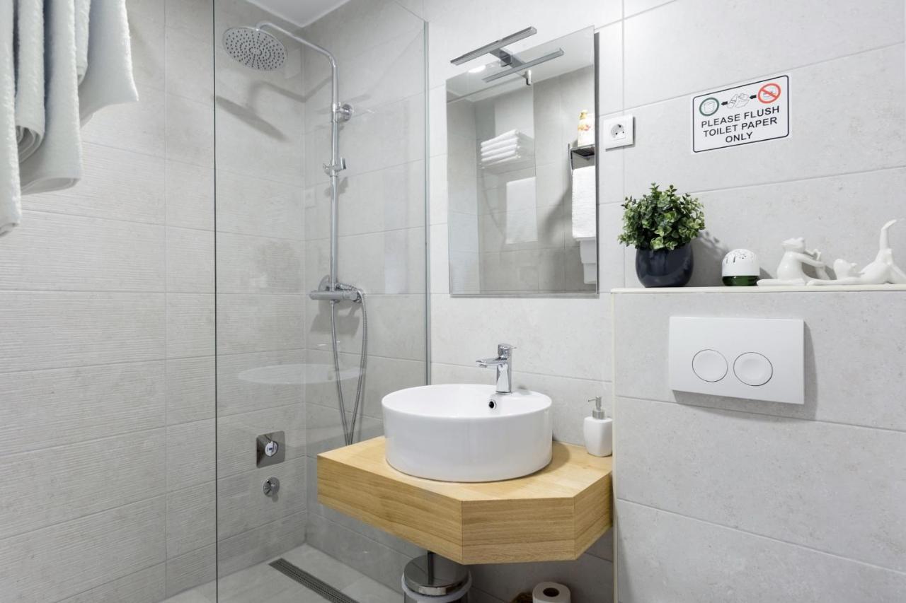 Apartments Hugo สปลิท ภายนอก รูปภาพ